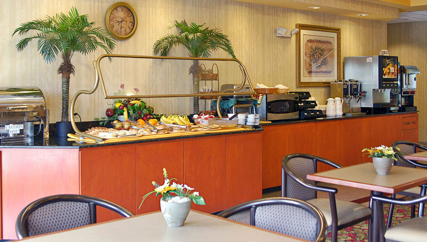 complimentary hot american buffet breakfast every morning